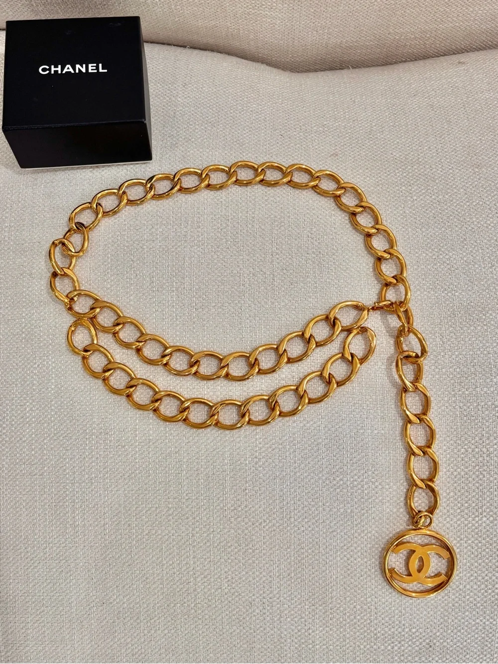 Authentic CHANEL gold plated chain belt big CC charm 92cm long